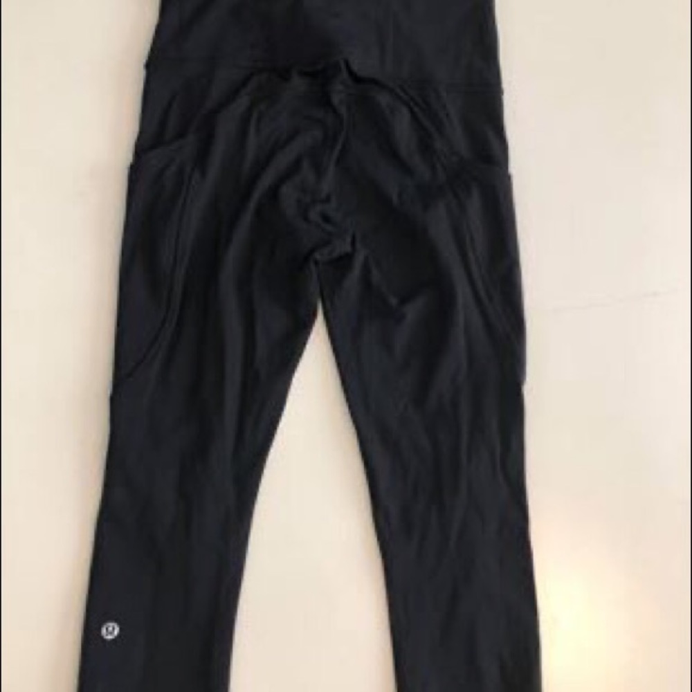 Fast and Free Crop 19” blk